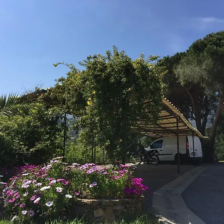 Domaine Du Mas De Peyres Cavalaire-sur-Mer