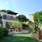 Domaine Du Mas De Peyres Appartement *