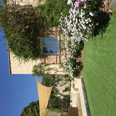 Domaine Du Mas De Peyres Apartment *