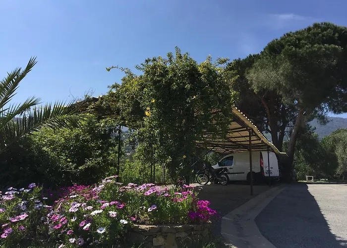 Domaine Du Mas De Peyres Cavalaire-sur-Mer